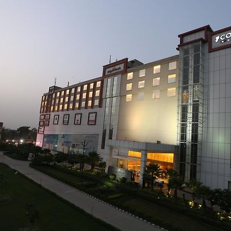 Country Inn & Suites By Radisson, Meerut Ngoại thất bức ảnh